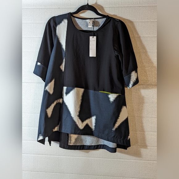 NWT Flutter Tunic Size S - Picture 1 of 4